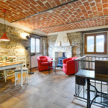 Διαμέρισμα Awesome Apartment In Monastero Bormida With House A Panoramic View